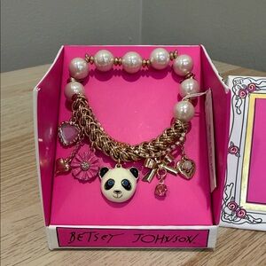 Betsey Johnson Panda Pearl Charm Bracelet/ New with tag